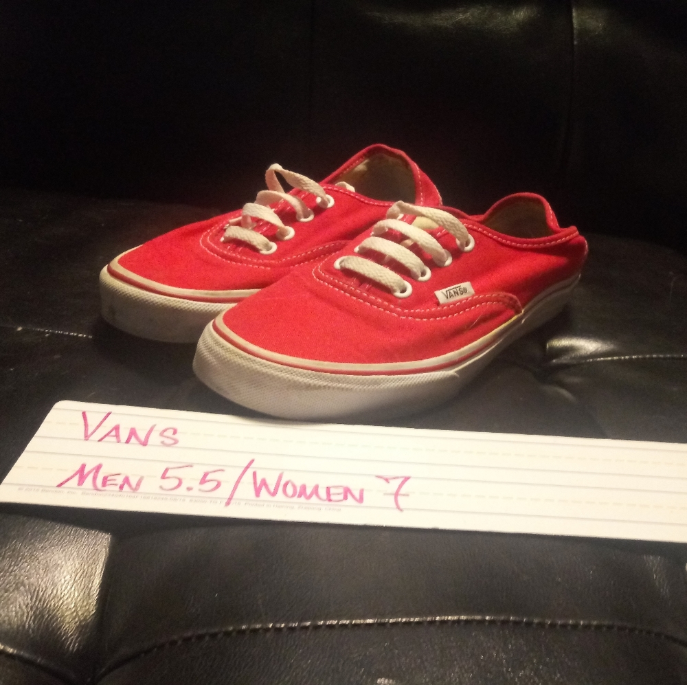 Vans - Picture 2 of 4